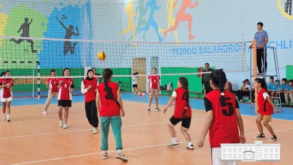 Sportning "Voleybol" turidan tuman bosqichi bo'lib o'tdi. 